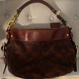 Coach Zoe Signature Hobo handbag